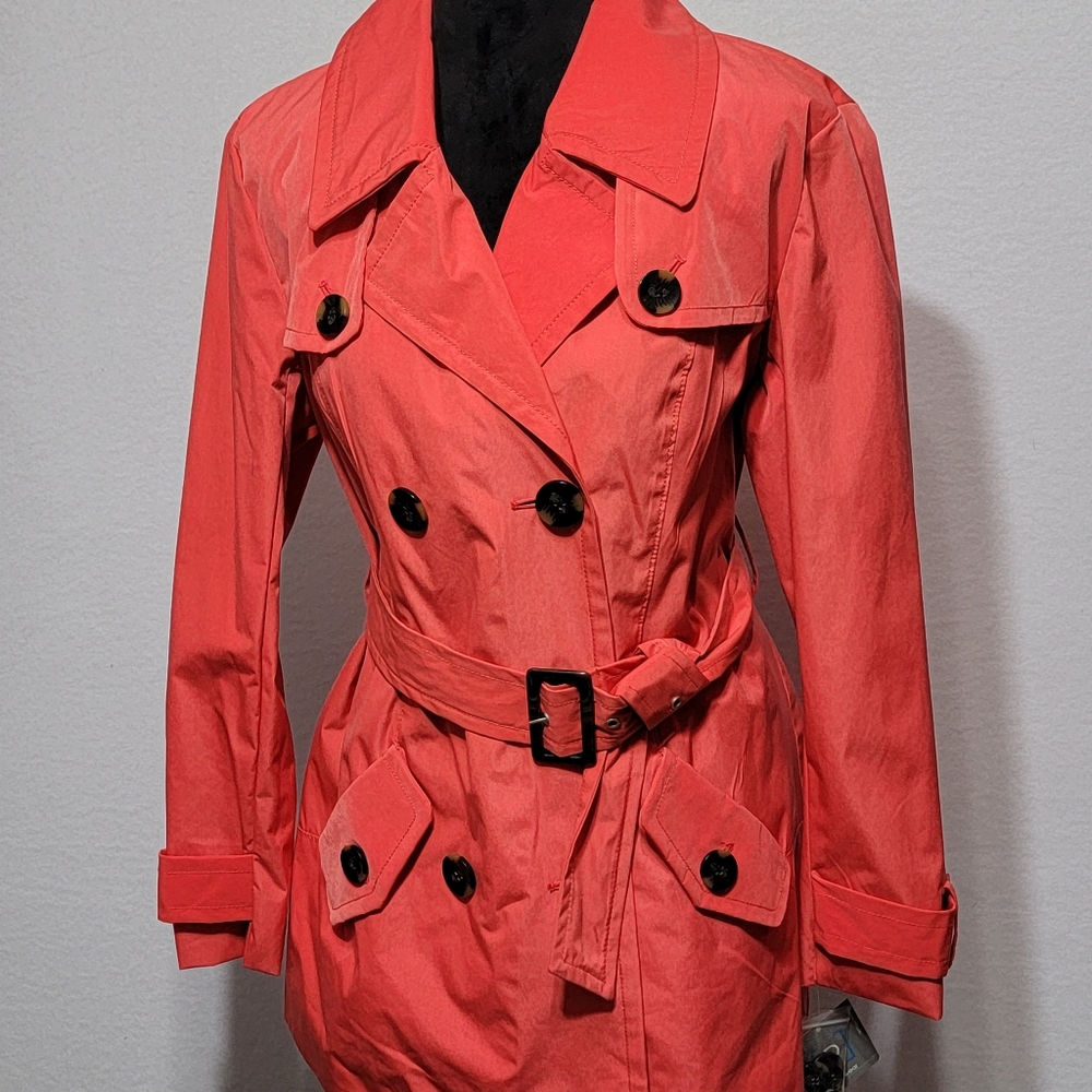 Relativity "Tulip Red"‎